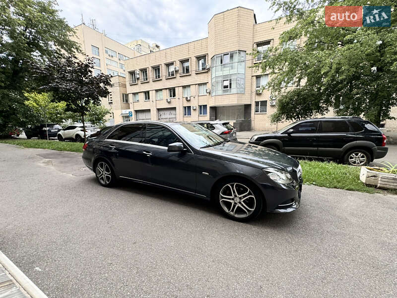 Mercedes-Benz E-Class 2013