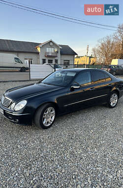 Седан Mercedes-Benz E-Class 2005 в Коломые