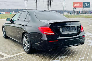 Седан Mercedes-Benz E-Class 2019 в 