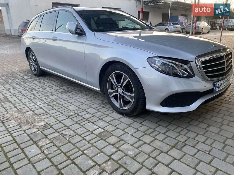 Универсал Mercedes-Benz E-Class 2017 в Бердичеве