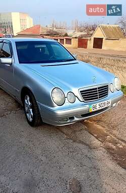 Седан Mercedes-Benz E-Class 2001 в Николаеве