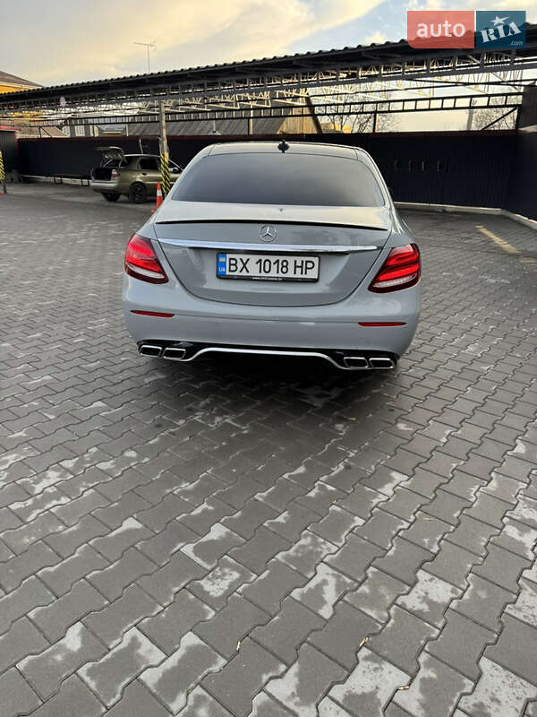Седан Mercedes-Benz E-Class 2018 в Хмельницком