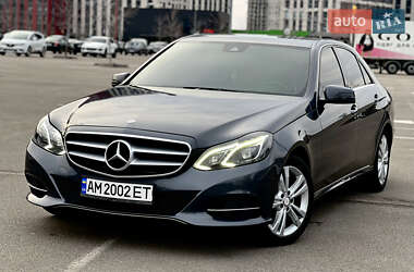 Седан Mercedes-Benz E-Class 2013 в Киеве