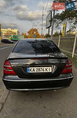 Седан Mercedes-Benz E-Class 2004 в 