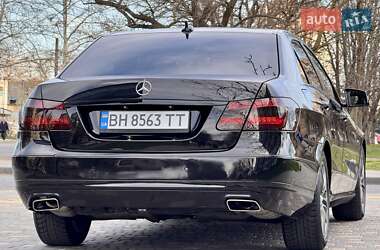 Седан Mercedes-Benz E-Class 2012 в 