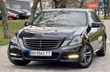 Седан Mercedes-Benz E-Class 2012 в 