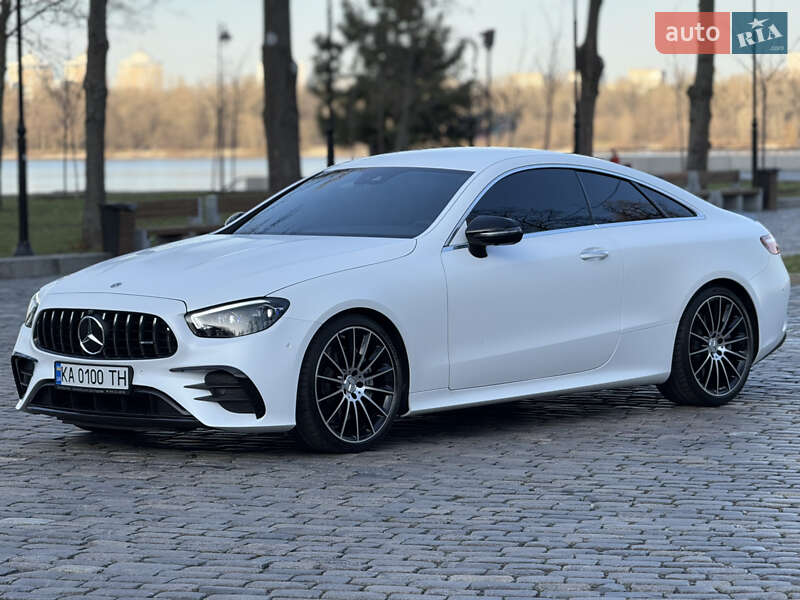 Купе Mercedes-Benz E-Class 2023 в Киеве