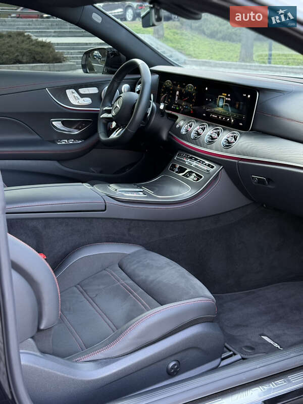 Купе Mercedes-Benz E-Class 2023 в Киеве
