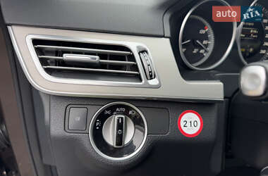 Седан Mercedes-Benz E-Class 2014 в 