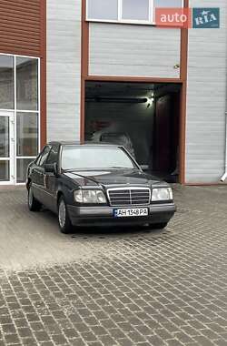 Седан Mercedes-Benz E-Class 1995 в Сумах