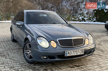 Седан Mercedes-Benz E-Class 2003 в Турке