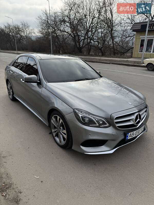 Седан Mercedes-Benz E-Class 2014 в Могилів-Подільському