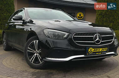Седан Mercedes-Benz E-Class 2022 в 