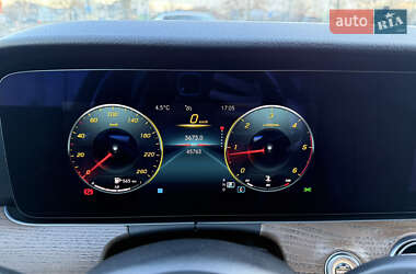 Седан Mercedes-Benz E-Class 2021 в 