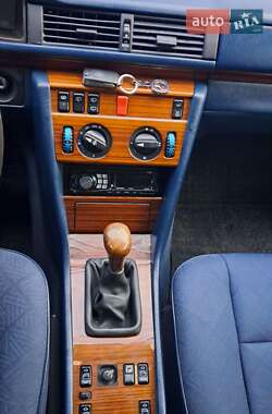Универсал Mercedes-Benz E-Class 1995 в 