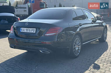 Седан Mercedes-Benz E-Class 2016 в 