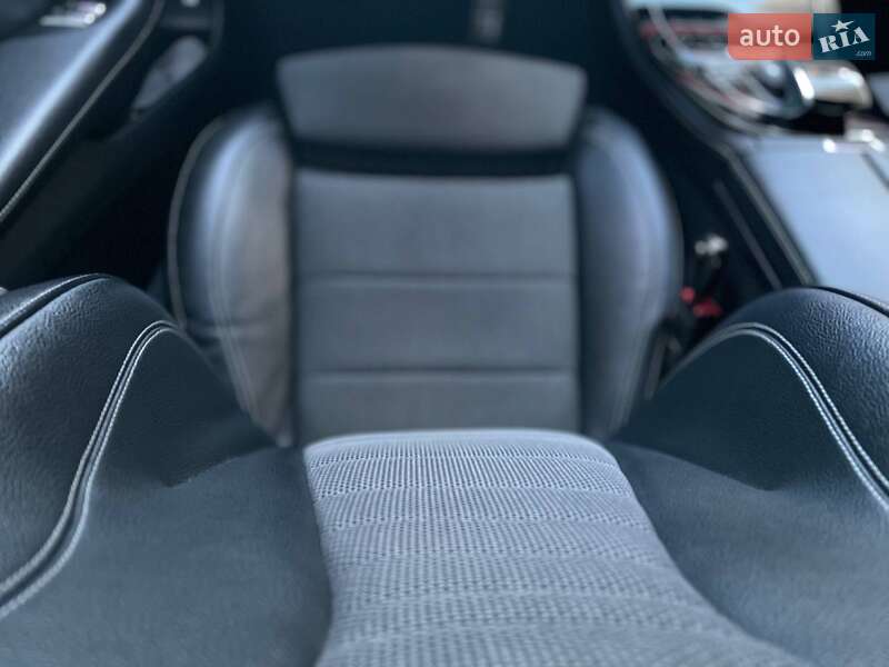 Седан Mercedes-Benz E-Class 2016 в Южному