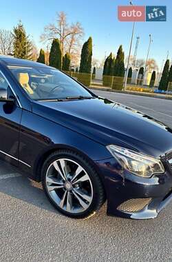 Купе Mercedes-Benz E-Class 2016 в 