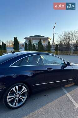 Купе Mercedes-Benz E-Class 2016 в 