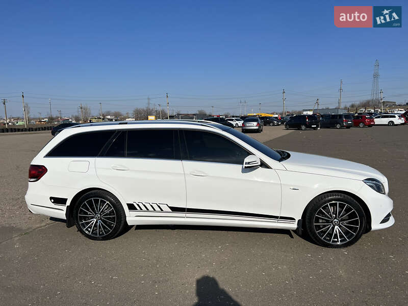 Универсал Mercedes-Benz E-Class 2014 в Одессе