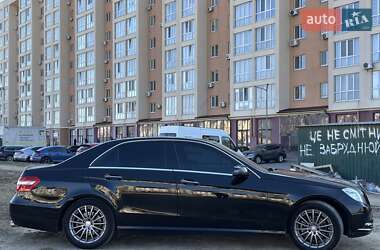 Седан Mercedes-Benz E-Class 2012 в 