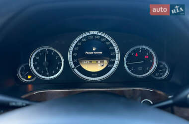 Седан Mercedes-Benz E-Class 2012 в 