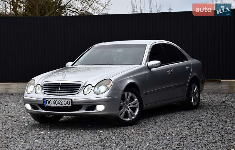Седан Mercedes-Benz E-Class 2004 в Дрогобыче