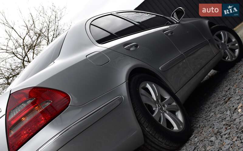 Седан Mercedes-Benz E-Class 2004 в Дрогобыче