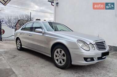 Седан Mercedes-Benz E-Class 2007 в Черновцах