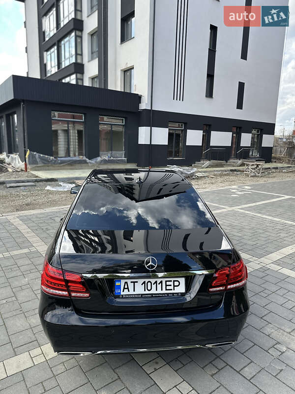 Седан Mercedes-Benz E-Class 2013 в Долине