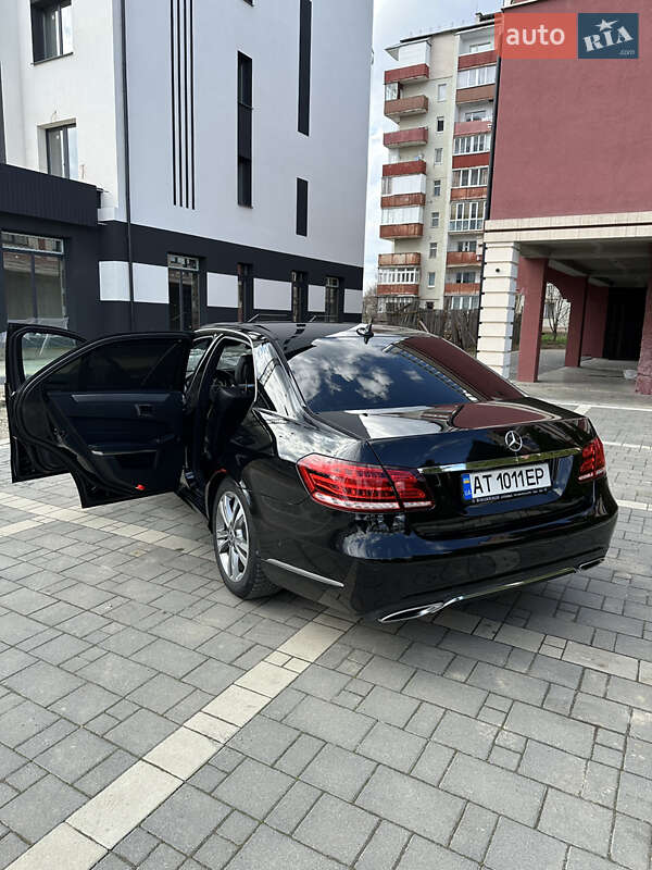 Седан Mercedes-Benz E-Class 2013 в Долине