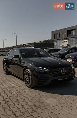 Седан Mercedes-Benz E-Class 2021 в 