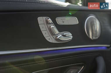Седан Mercedes-Benz E-Class 2021 в 