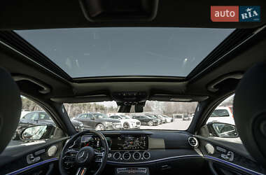 Седан Mercedes-Benz E-Class 2021 в 