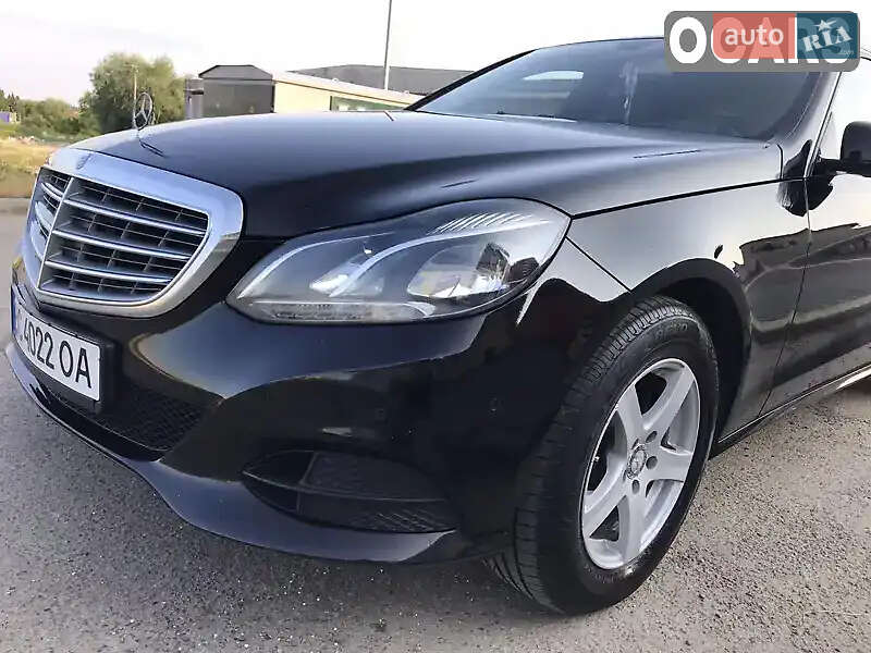 Седан Mercedes-Benz E-Class 2015 в Дрогобичі