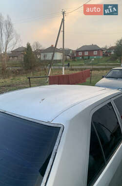 Седан Mercedes-Benz E-Class 1989 в 