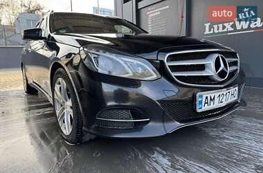 Универсал Mercedes-Benz E-Class 2015 в 