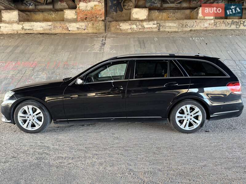 Универсал Mercedes-Benz E-Class 2015 в Житомире фото 6 Универсал Mercedes-Benz E-Class 2015 в Житомире