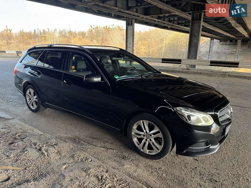 Универсал Mercedes-Benz E-Class 2015 в Житомире фото 10 Универсал Mercedes-Benz E-Class 2015 в Житомире