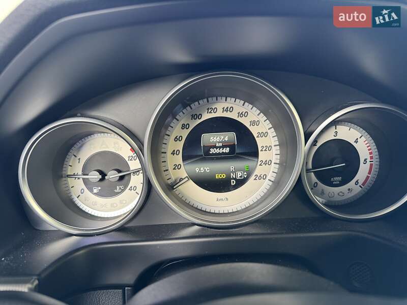 Универсал Mercedes-Benz E-Class 2015 в Житомире фото 18 Универсал Mercedes-Benz E-Class 2015 в Житомире