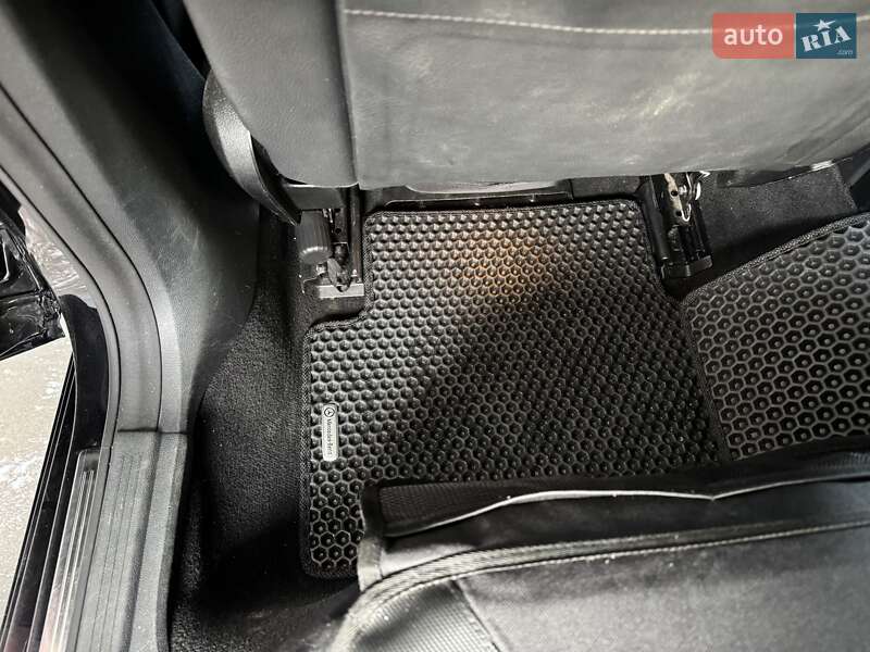 Универсал Mercedes-Benz E-Class 2015 в Житомире фото 25 Универсал Mercedes-Benz E-Class 2015 в Житомире