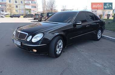 Седан Mercedes-Benz E-Class 2004 в 
