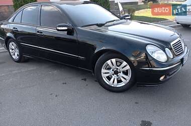 Седан Mercedes-Benz E-Class 2004 в 