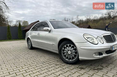Седан Mercedes-Benz E-Class 2003 в 