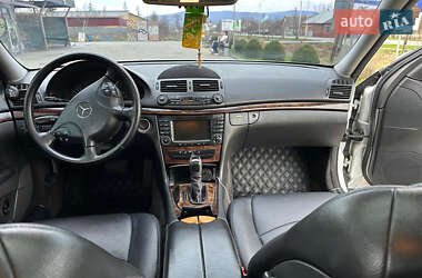 Седан Mercedes-Benz E-Class 2003 в 