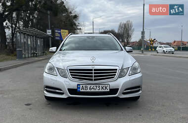 Універсал Mercedes-Benz E-Class 2012 в 