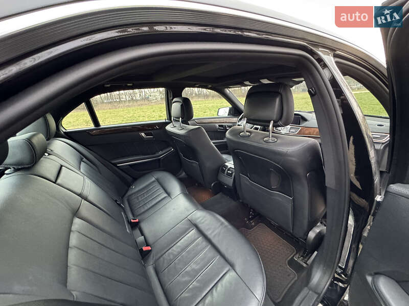 Седан Mercedes-Benz E-Class 2014 в Львові