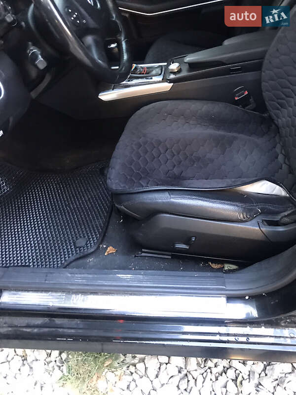 Седан Mercedes-Benz E-Class 2012 в Коломые