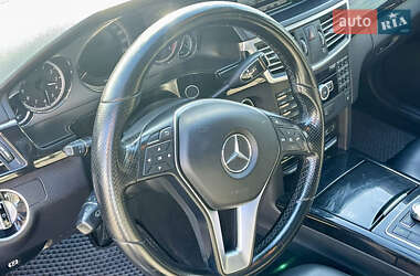 Універсал Mercedes-Benz E-Class 2012 в 