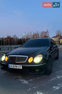 Седан Mercedes-Benz E-Class 2004 в 